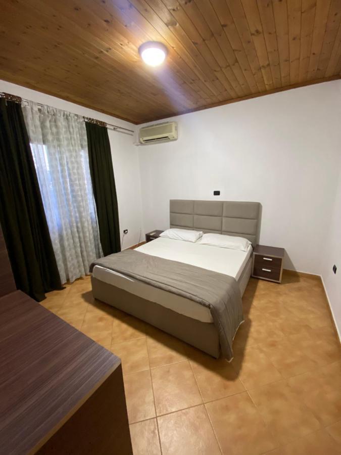 Hotel Garden Villa Ardo Голем Екстериор снимка
